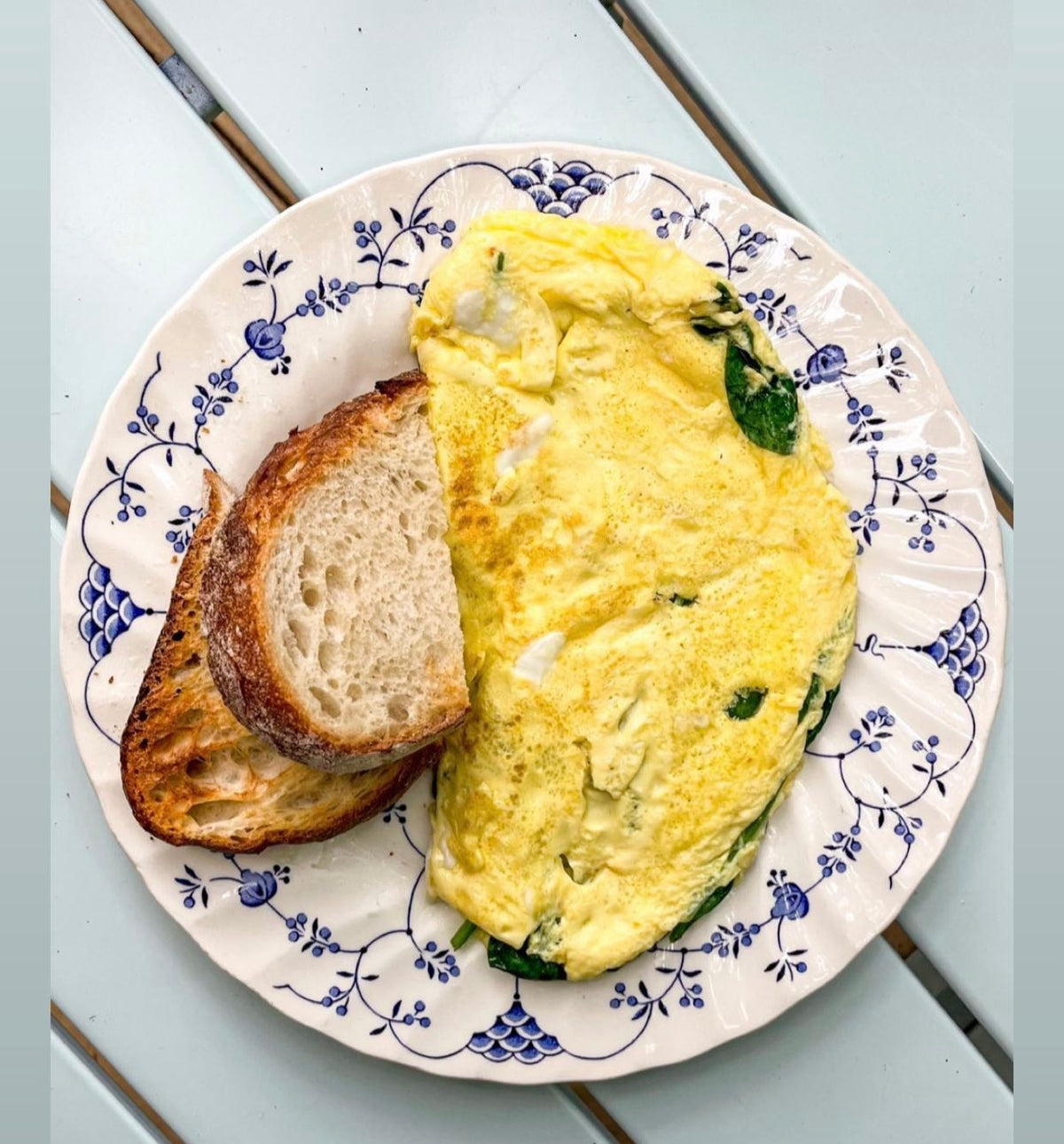 Spinach and Goat Cheese Omelette